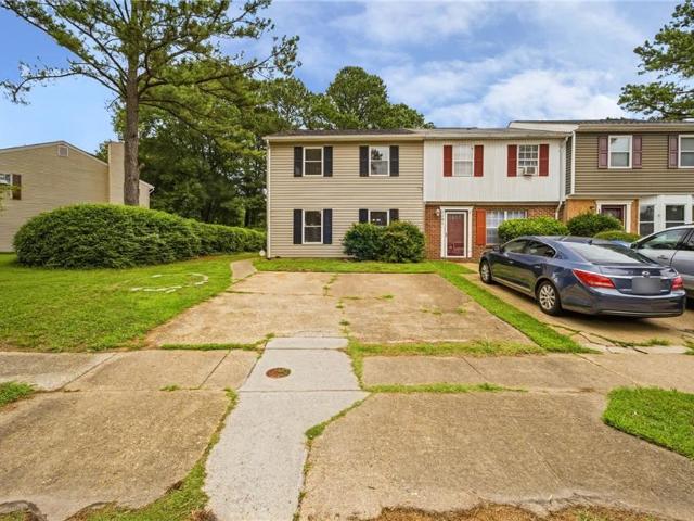 Townhouse for sale in Virginia