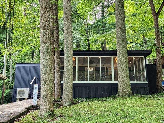 House for sale in Dubois, Indiana