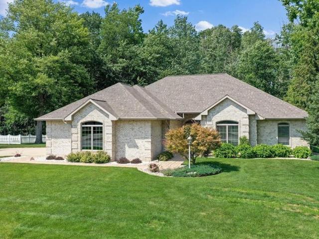 House for sale in Oneida, Wisconsin