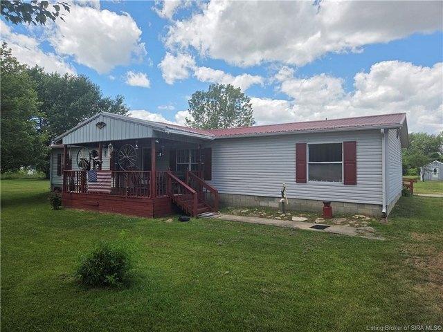 House for sale in Austin, Indiana