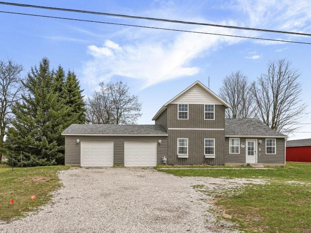 House for sale in Green Lake, Michigan