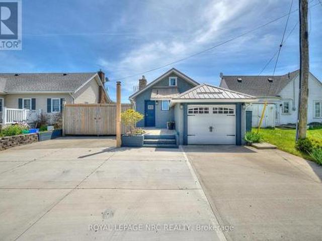 House for sale in Niagara, Ontario