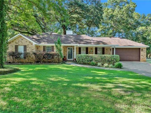 House for sale in Grand Bay, Alabama
