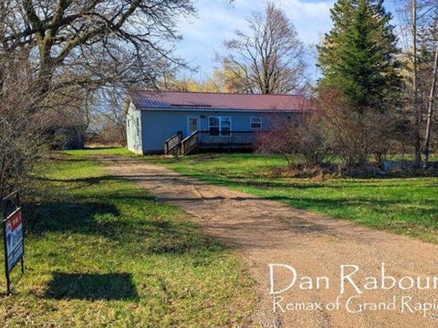 House for sale in Remus, Michigan