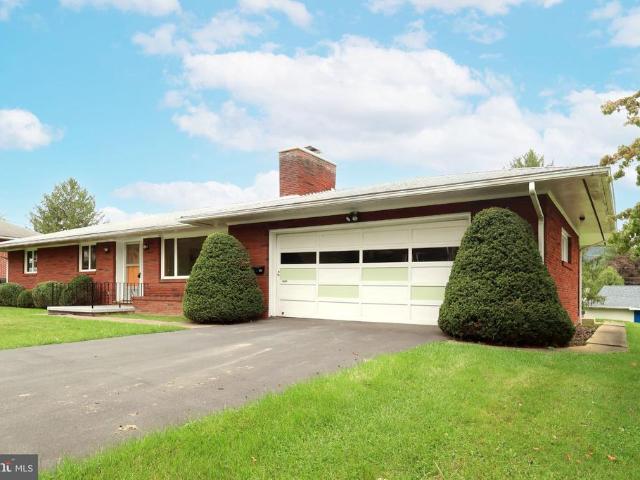 House for sale in East End, Bellefonte