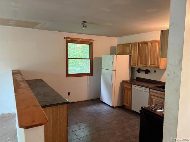 House for sale in Rose City
