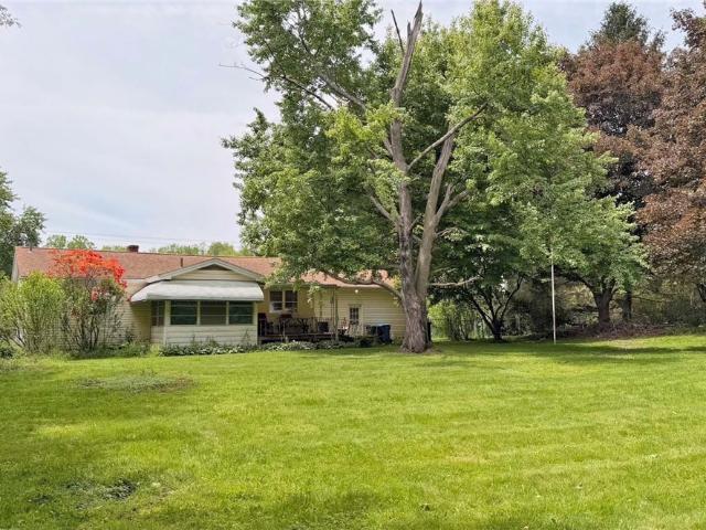House for sale in Summit, Ohio