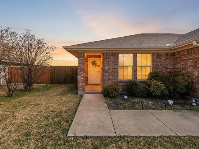 House for sale in Van Alstyne, Texas