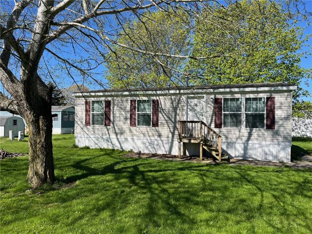 House for sale in Wolcott, New York