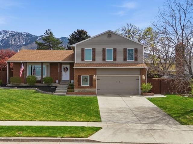 House for sale in Sandy, Utah