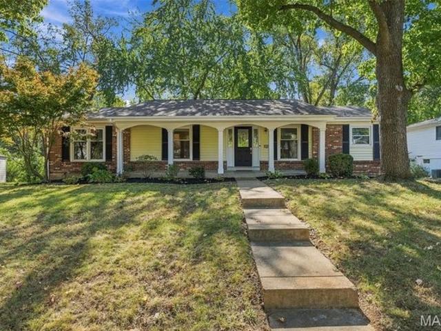 House for sale in Saint Louis