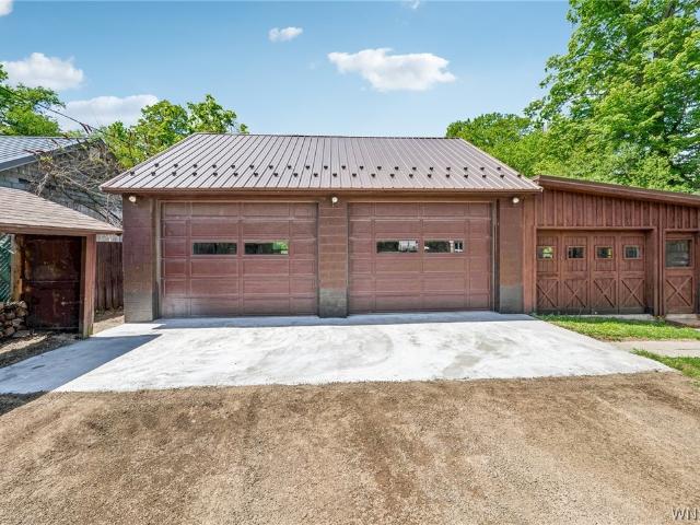 House for sale in Yorkshire, New York