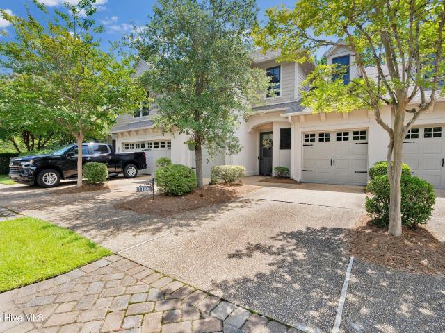 Townhouse for sale in Leland, North Carolina
