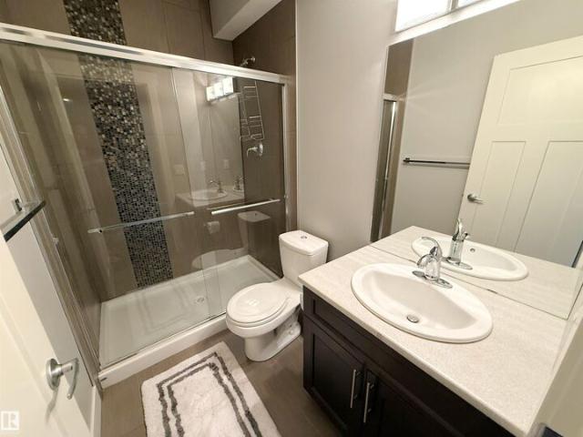 House for sale in Stony Plain, Alberta