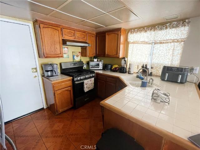 House for sale in Colton