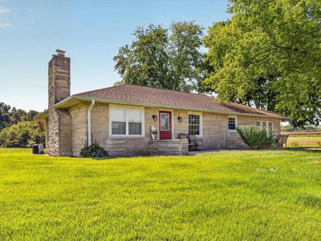 House for sale in Monroe City, Knox County