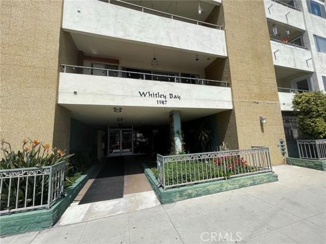 Condo for sale in Long Beach, California