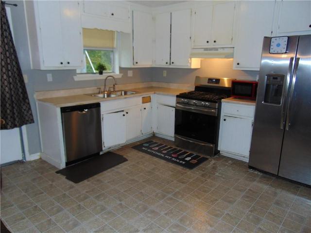 House for sale in Stone Mountain, DeKalb County