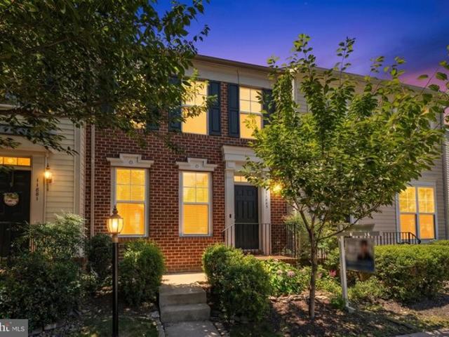 Townhouse for sale in Virginia
