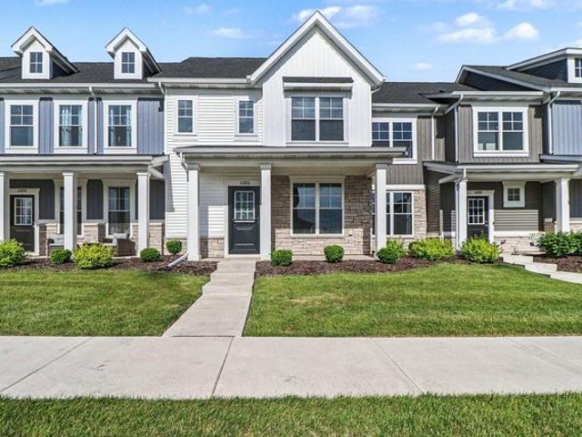 Townhouse for sale in Crown Point, Indiana