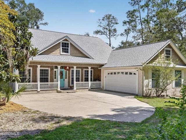 House for sale in Darien, McIntosh County