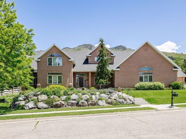 House for sale in Cache, Utah