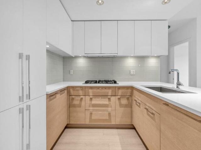 Apartment for rent in River Springs, Coquitlam