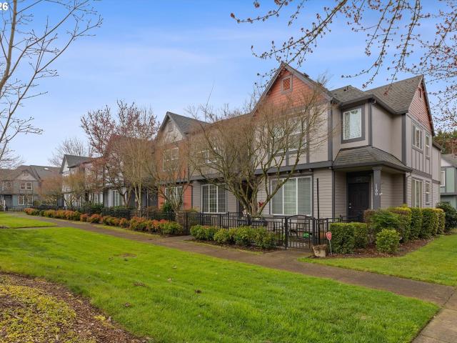 Townhouse for sale in Oregonia