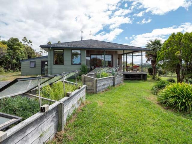 Property for sale in Karetu, Northland