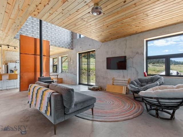House for sale in Three Forks, Montana