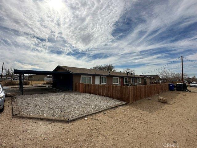 Townhouse for sale in Adelanto, California