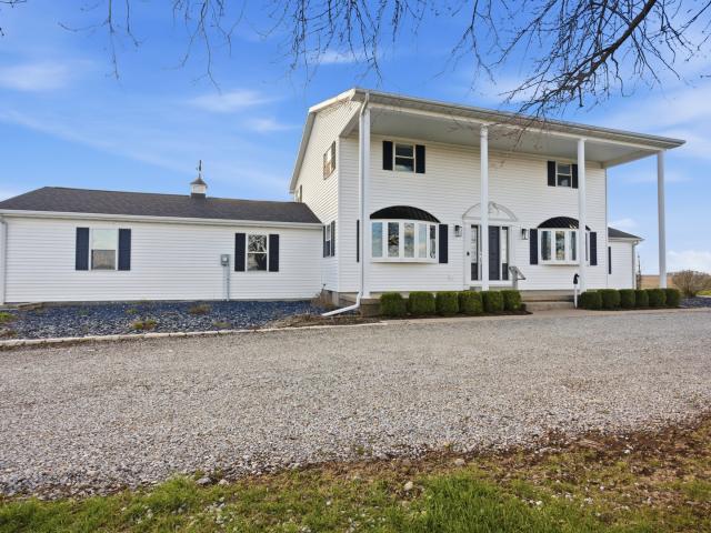 House for sale in Illinois