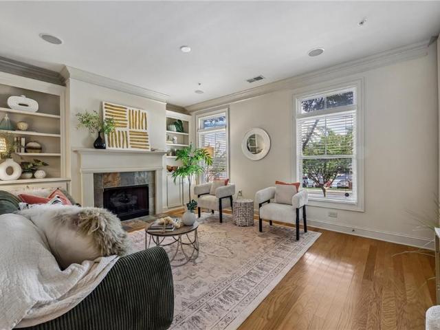 Condo for sale in Atlanta, Georgia