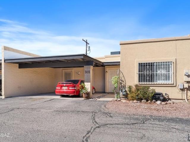 Townhouse for sale in Tucson, Arizona