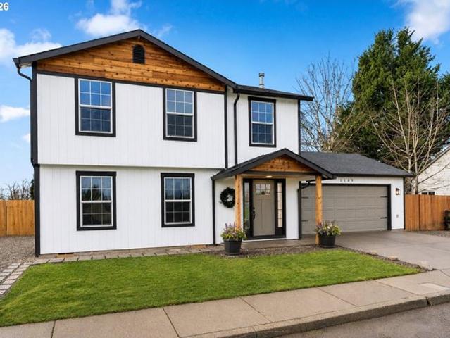 House for sale in Oregonia
