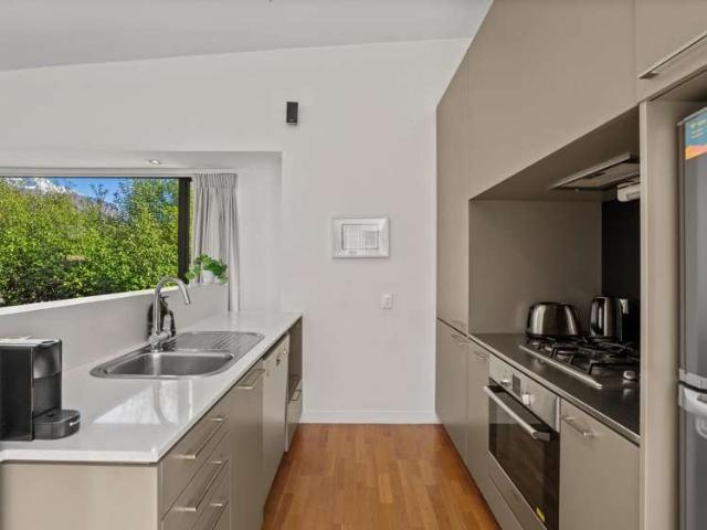 Apartment for sale in Otakou