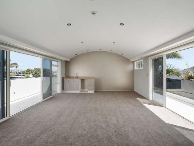 Apartment for sale in Mount Maunganui, Tauranga City