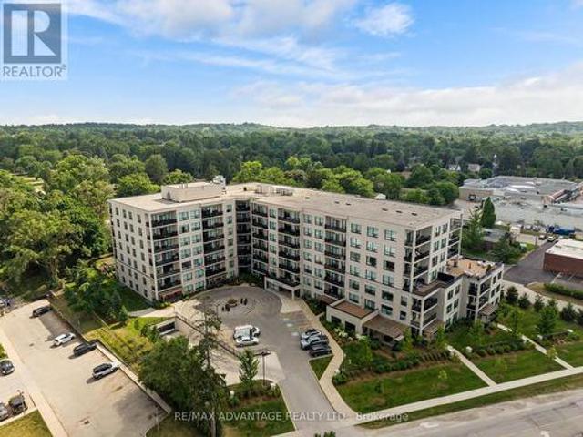 Condo for sale in Arva, Ontario