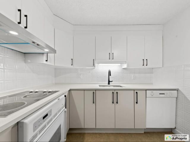 Apartment for rent in Vieux-Longueuil, Longueuil