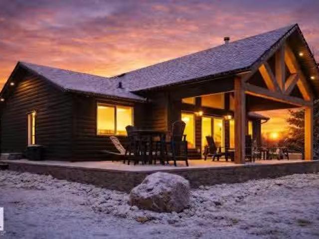 House for sale in Kelsey, Alberta