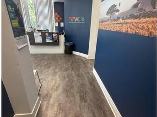 Commercial for rent in Surrey, British Columbia