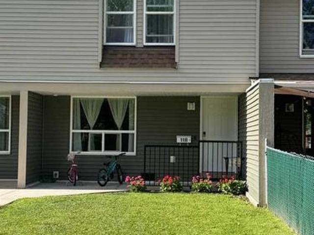 Townhouse for sale in Grande Prairie, Alberta