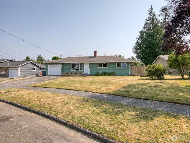 House for sale in Cosmopolis, Washington