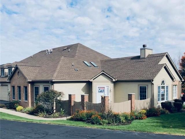 Townhouse for sale in Mars, Butler County