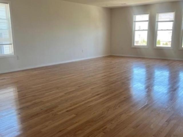 Property for rent in Elmora, Elizabeth