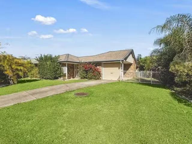 House for rent in Edens Landing, Queensland