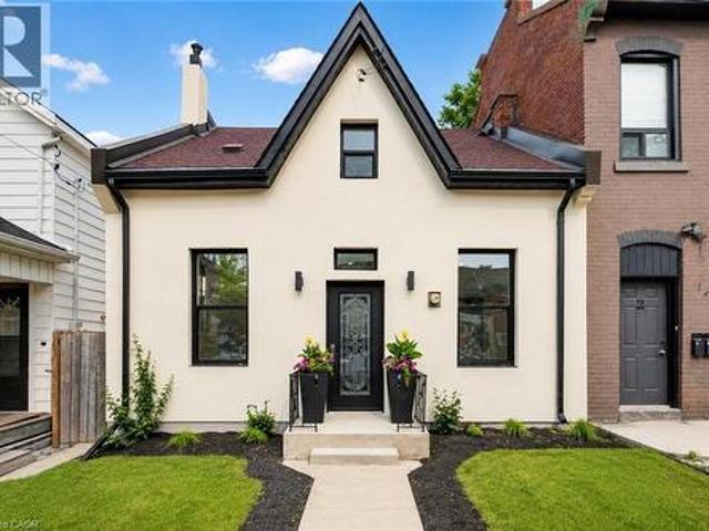 House for sale in Ancaster, Ontario