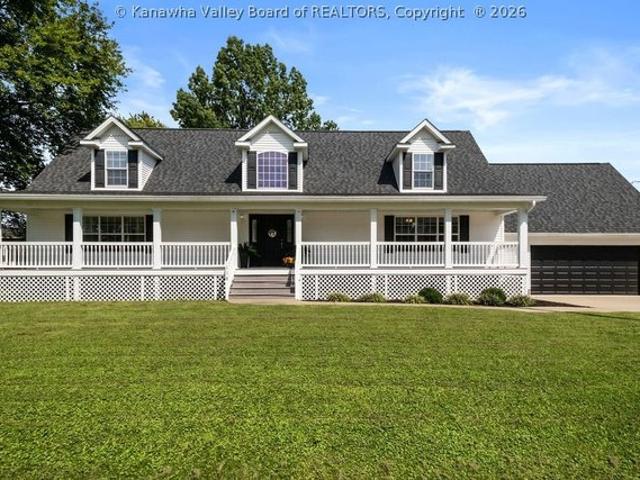 House for sale in Hurricane, West Virginia