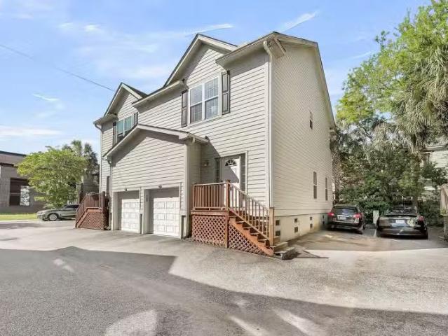 House for rent in Charleston