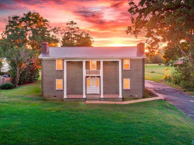 House for sale in Etowah, Alabama